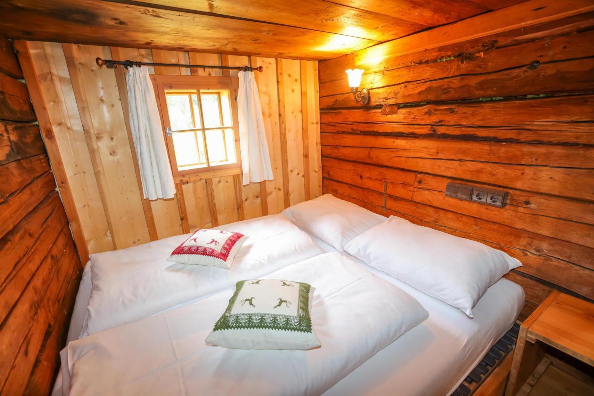 Die Weisse Wand Almen Schladming Exterior photo